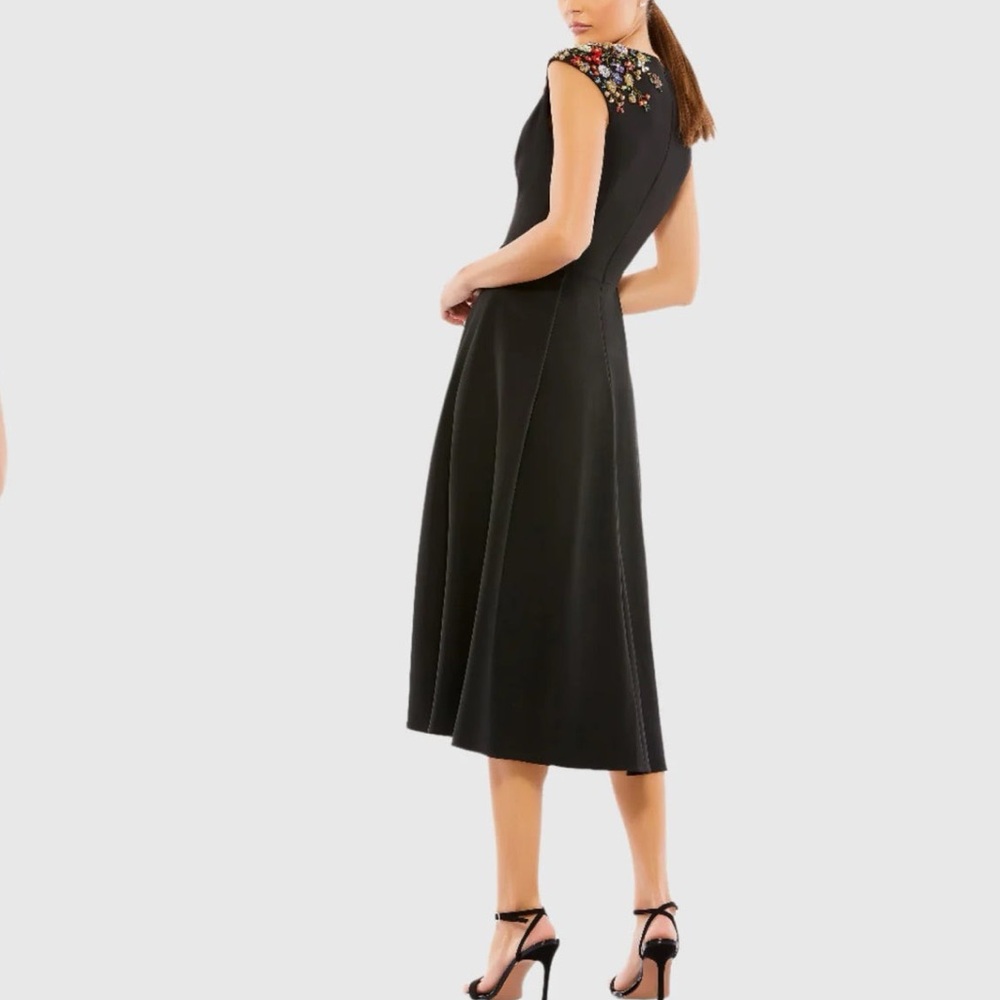 IEENA FOR MAC DUGGAL Black Beaded Cap Sleeve A Line Midi Dress size 4 holiday - Picture 4 of 8